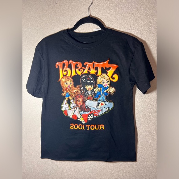 Bratz “2001 Tour” Graphic Tee - XS (NWT) - Picture 1 of 4